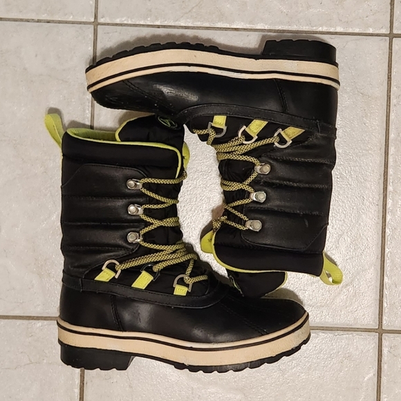 Sorel Style Waterproof Winter Snow Boots - Picture 6 of 11